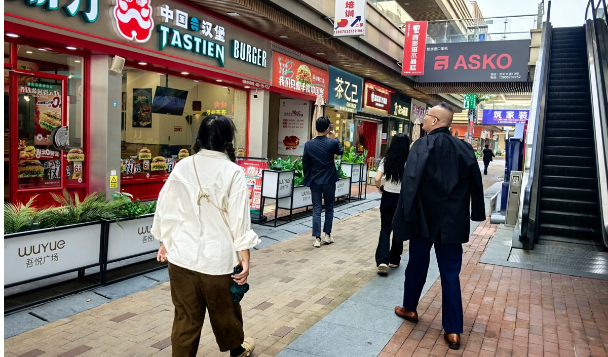 美御品牌策劃咨詢團(tuán)隊(duì)市場走訪：探索衢州餐飲行業(yè)新風(fēng)尚